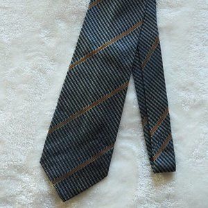 Lorenzini Hand Made in Italy for Barneys New York -- Brown Blue Silk Tie